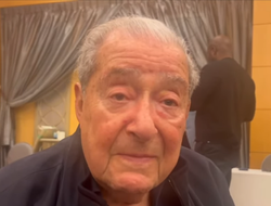 фото - «Это шокирует меня». Арум о предложении саудовцев по Лопесу и бое Беринчик–Дэвис