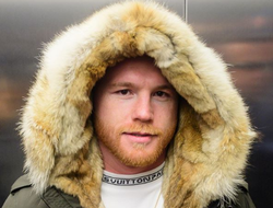 фото - Канело готов к холодам, Емельяненко убил лося, Макгрегор провёл выставочный бой — соцсети 