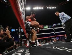 фото - Андре Уорда опять тянут за уши к победе — Андрей Рябинский 