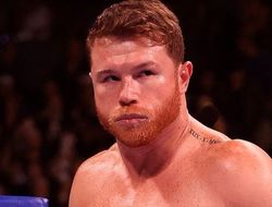 фото - Хирн рассказал, как дела у прооперированного Канело