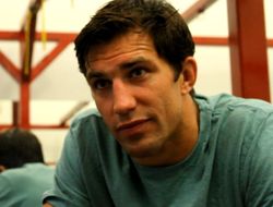 фото - Слова перед боем: Рокхолду ничего не грозит, а Биспинг предлагает целовать его в зад