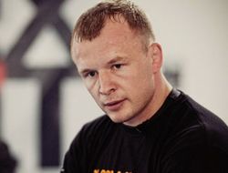 фото - Объявлена дата титульного боя Александра Шлеменко и Бреннана Уорда