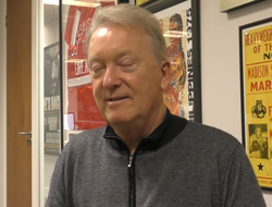 фото - Фьюри вновь собрался на пенсию? Промоутер расставил все точки над «i»