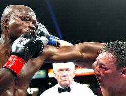 фото - Тренер: Брэдли так и не отошёл от битвы с Проводниковым