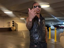 фото - Протеже Мейвезера Кёрмел Мотон отказался от предложения Хирна