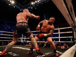 фото - Самый тяжёлый бой в истории бокса. О чём здоровяки говорили после схватки