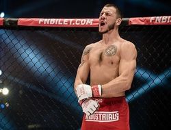 фото - Fight Nights: Никита Крылов жёстко вырубил Фабио Мальдонадо