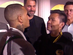 фото - Бою быть? Пакьяо и Бенн провели битву взглядов: видео