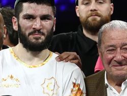 фото - Бой Бетербиев – Смит. Промоутер чемпиона о месте проведения боя