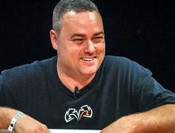 фото - Тренер Бетербиева: Гвоздик гораздо опаснее, чем кажется