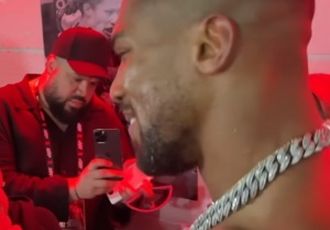 Джошуа оценил ударную мощь Пола