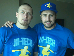 фото - Усик и Гвоздик в футболках Hi-Tech, Головкин на хоккее, Беринчик пообещал пыль, грязь и кровь 5 октября — соцсети 