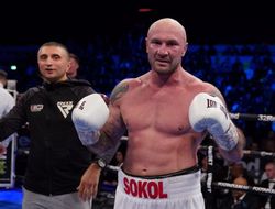 фото - Экс-сопернику Джалолова, Выхриста и Сиренко не отдали заслуженную победу