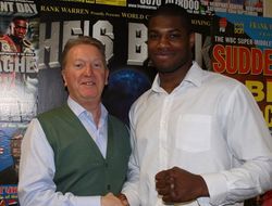 фото - Уоррен нахваливает Дюбуа: Он бьёт сильнее Джошуа и Льюиса