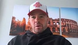 «Выйдет в клетку как сумасшедший». Прогноз на бой Махачев-Топурия от Ковингтона