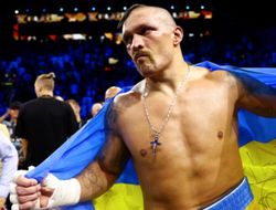 фото - У Усика отчитались о сборе средств на ВСУ — обнародована сумма, и она впечатляет