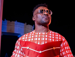 фото - Нганну оставят в топ-15 WBC после нокаута от Джошуа? Отвечает Сулейман