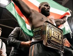 фото - Экс-боец UFC Розенструйк арестован — укусил подругу