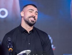 фото - Супертяж Барриэр нанёс Симмсу первое досрочное поражение