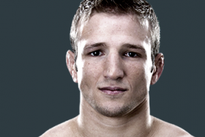 Видео боя: Ти-Джей Диллэшоу – Ренан Барао, HD 720