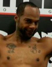 Джордж Блэйдс