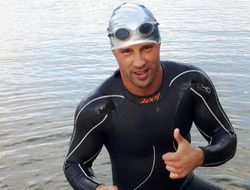 фото - Озеро, камыши, жабы и Бриедис: как чемпион WBC приводит себя в форму — видео