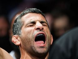 фото - Президент UFC назвал следующего соперника Ислама Махачева