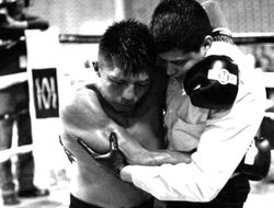 фото - Проспект Франсиско Руис умер после боя, не приходя в сознание