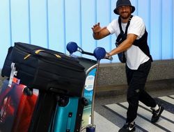 фото - Ломаченко прибыл в Америку, рассказал о войне в Украине: видео и фото