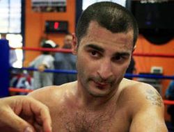 фото - Вахтанг Дарчинян: «Яманаку я сломаю, а потом нокаутирую»