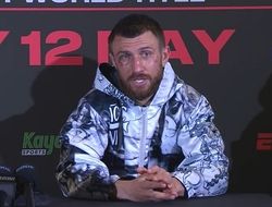 фото - Пресс-конференция Ломаченко после победы над Камбососом 