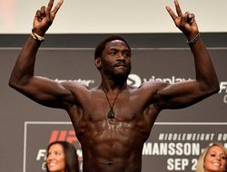 фото - Каннонье победил Стриклэнда в мейнивенте последнего турнира UFC в 2022 году