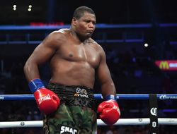 фото - Луис Ортис наносит ответный удар: тренер ответил на обвинения промоутера Джошуа