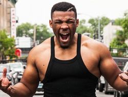 фото - Миллер о шансах на бой с Джошуа: Поверю только подписи на контракте