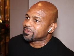 фото - Рой Джонс сравнил себя с Усиком и рассказал о сегодняшнем бое с Джошуа