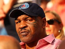 фото - Тренер Майка Тайсона рассказал, когда легенда вновь выйдет в ринг