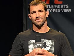 фото - Рокхолд хочет заменить Гастелума в бою с Андерсоном Силвой