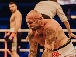 фото - Джалолов нокаутировал Соколовски: видео