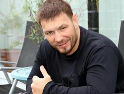 фото - Названы дата и место реванша Чагаева и Окендо