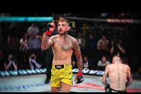 Карнейро растерзал Данкана, Яхьяев задушил Рибейро. Видео лучших моментов UFC Fight Night 272