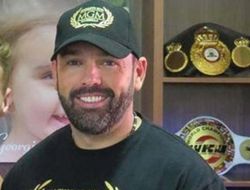 фото - Кто такой Кинахан, из-за которого может сорваться бой Фьюри–Джошуа? Объясняем