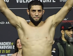 Алискеров быстро забил Алвеса на UFC 294