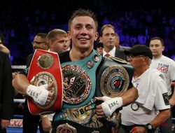 фото - IBF: Головкин может потерять титул, если проведёт бой с Мартиросяном