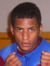 Карлос Канисалес