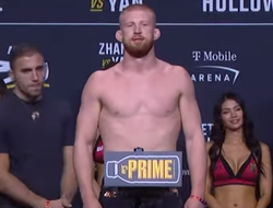 фото - Бо Никал не смог продлить впечатляющую серию на UFC 300