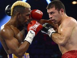 фото - Матиас нокаутировал Ананяна, поквитался за поражение: видео