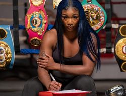 фото - Кларисса Шилдс озвучила пожелания на 2022 год — в нём два боя против мужчин