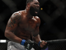 фото - Кёртис Блейдс уничтожил Докоса и бросил вызов Гану