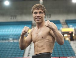 фото - Майкл Кацидис поборется за мировой титул сомнительной значимости