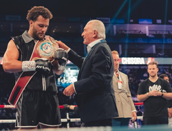 фото - «Британский Тайсон» Итаума назвал желаемых соперников. В списке 5 имён